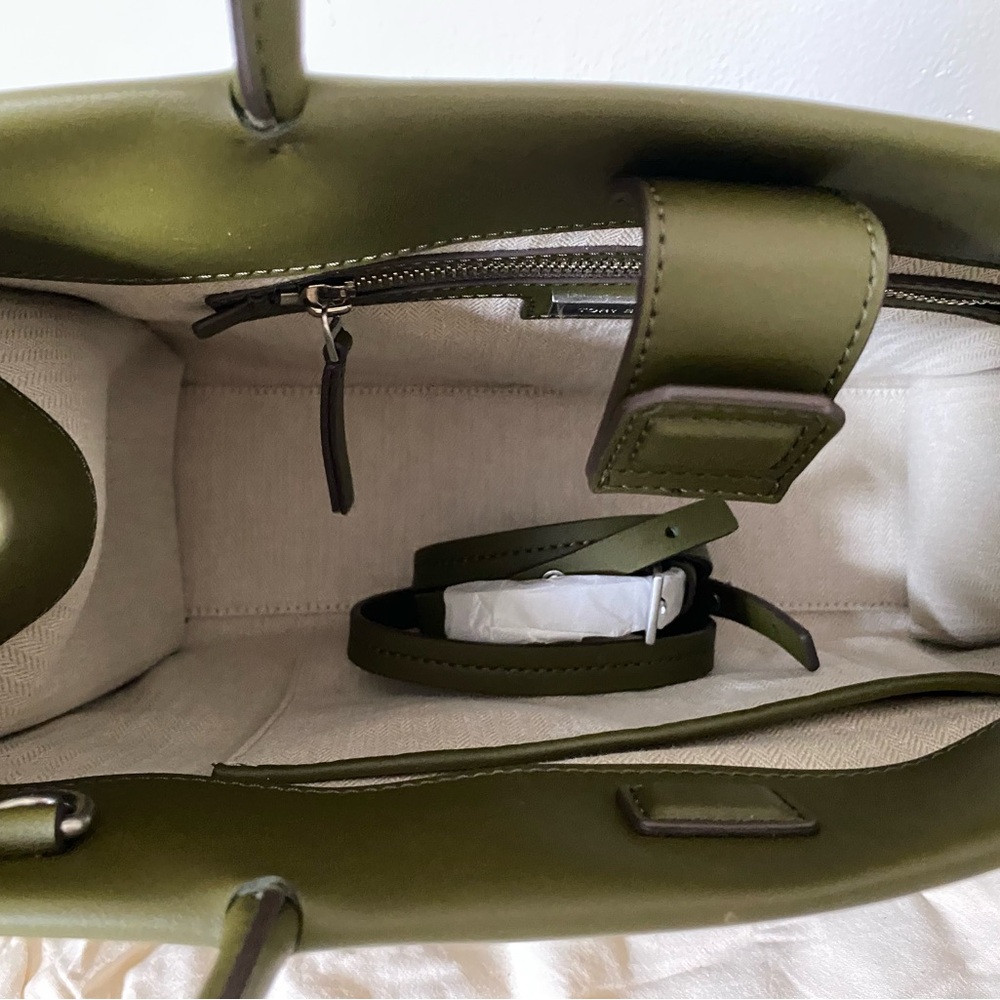 Tory Burch Olive Tote Bag - Picture 4 of 9